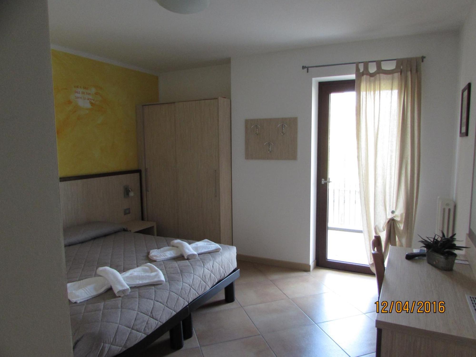 Agritur Arcosole B&B Camping Δωμάτιο φωτογραφία