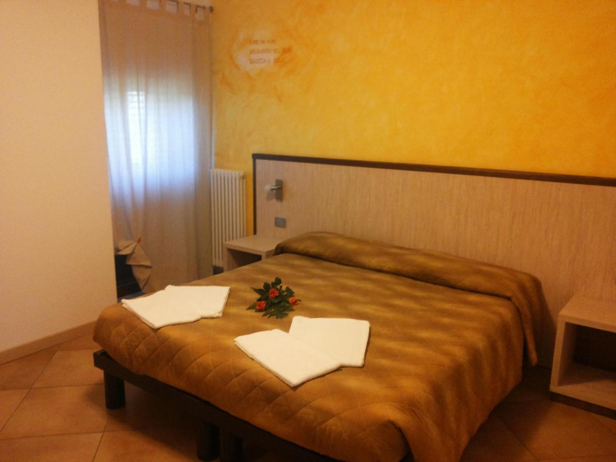 Agritur Arcosole B&B Camping Δωμάτιο φωτογραφία
