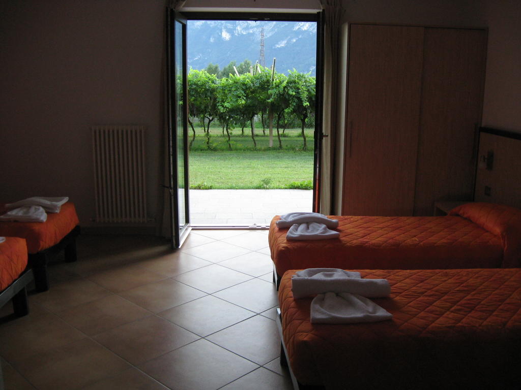 Agritur Arcosole B&B Camping Δωμάτιο φωτογραφία